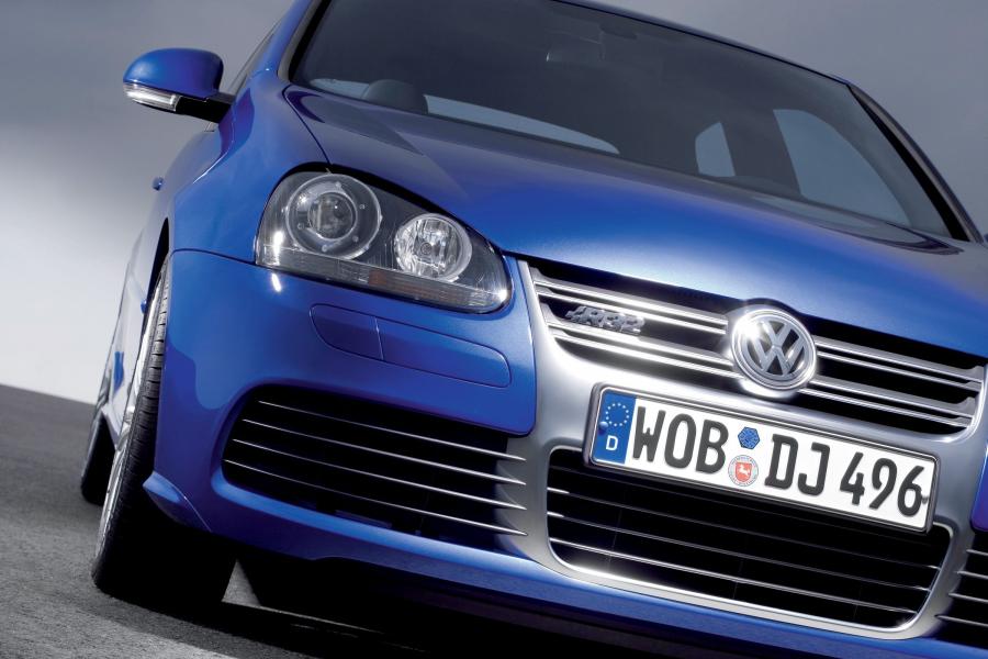  Volkswagen Golf R32 2006 года  (фото 18 из 48)